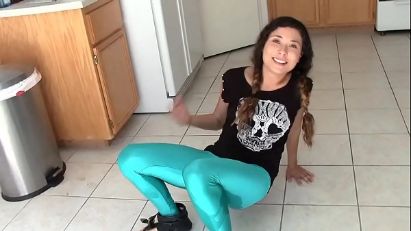 Asian Natalie wetting her panties and skintight jeans pee