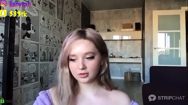 Big tit big ass plays with herself