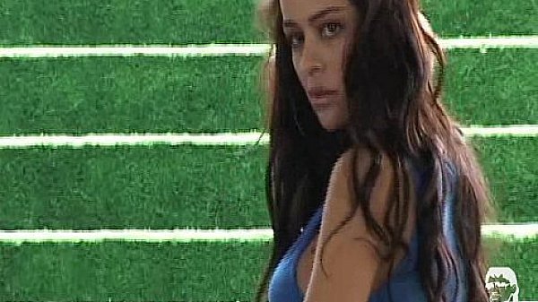 Larissa Riquelme