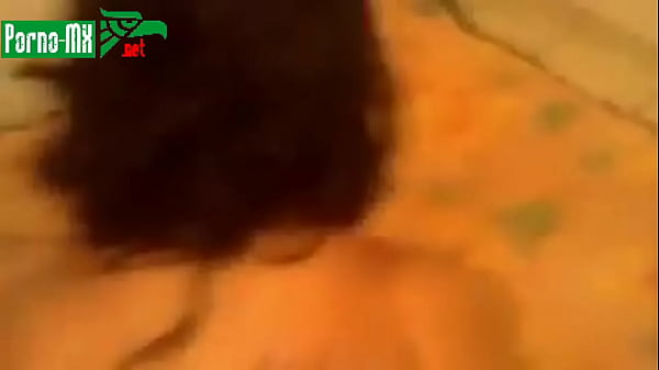 Edna Lizbeth Kade edecan mexicana de tampico cogiendo de perrito