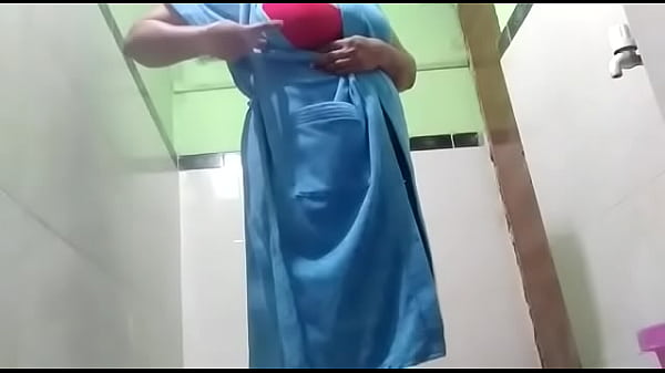 Video call show and dildo fucking