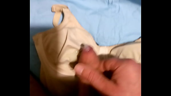 men amateur cum satin crossdresser bra 