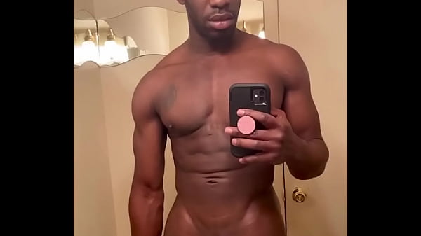 Karter Banxxx rubs one out...