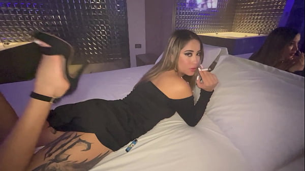 Cute blonde full of tattoos fucks a stranger after the New Year's party in a hotel