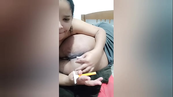 Ontem foi o dia da depila&ccedil;&atilde;o do meu maridinho, pluguei, mamei e respei bem raspadinho