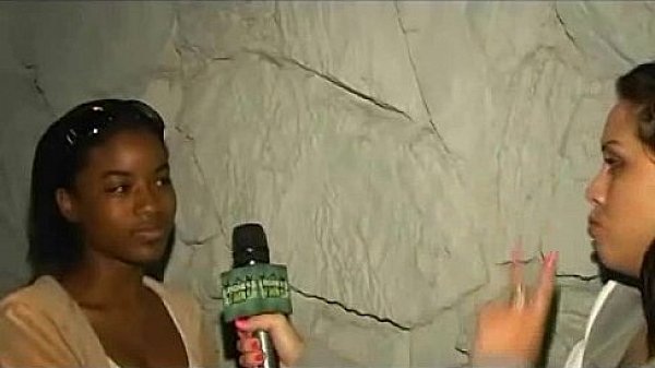 Sexy wild chick gets paid to fuck 2