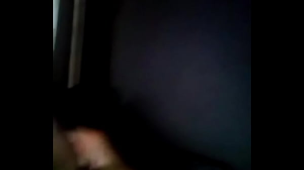 Novin exibindo o pau  