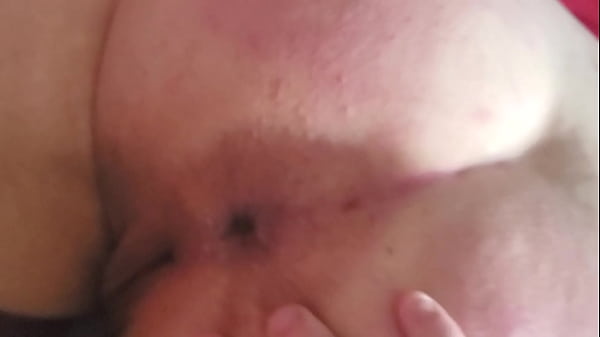 She gives anal willing and loves it