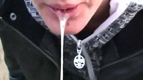 Daytime blowjob by the highway  