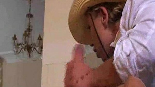 A poolside fuck for three moves inside