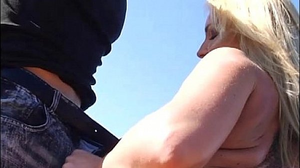 Flower Tucci has sex with a mexican!!!!!!!  