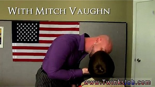 Young boy sex parties He glides his meatpipe into Chris' tight hole, 