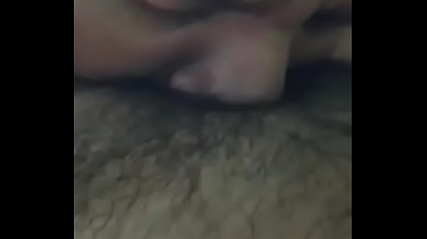 Le gusta lamer mi verga a este culo nuevo