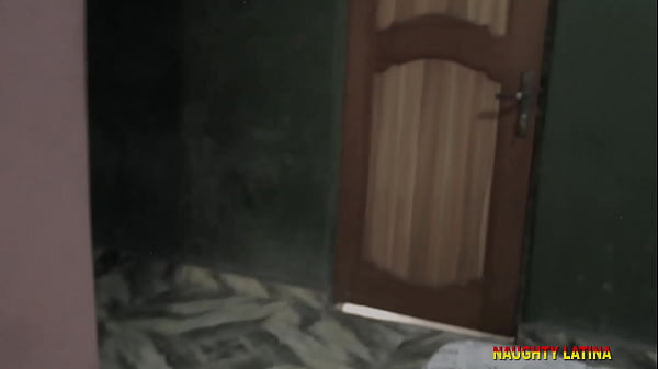 I WAS HORNY AND NO BODY AROUND SO I MASTURBATE MYSELF