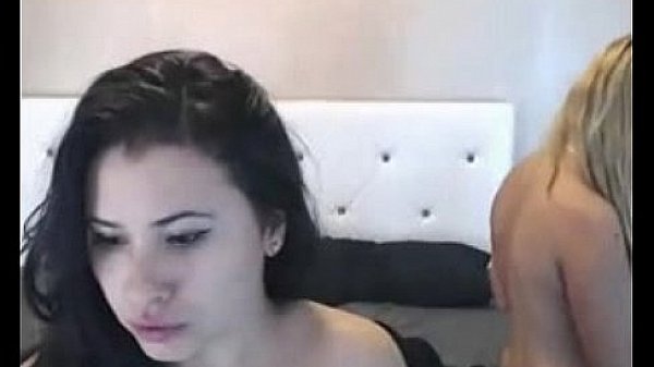 Blonde and brunette pussy licking on cam