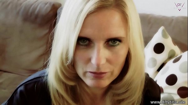 DirtyTalk with horny Mom