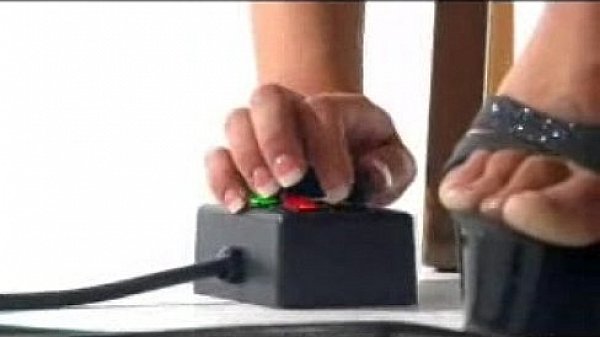 Sindy Lange squirts riding the sybian