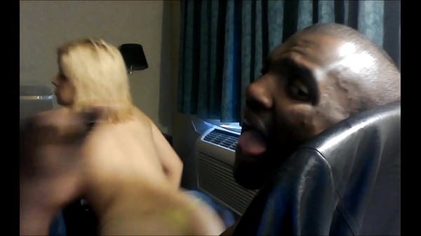 Da Head Doc. Dancing