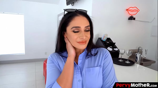 Stepmom Gets her Clothes Off for Money