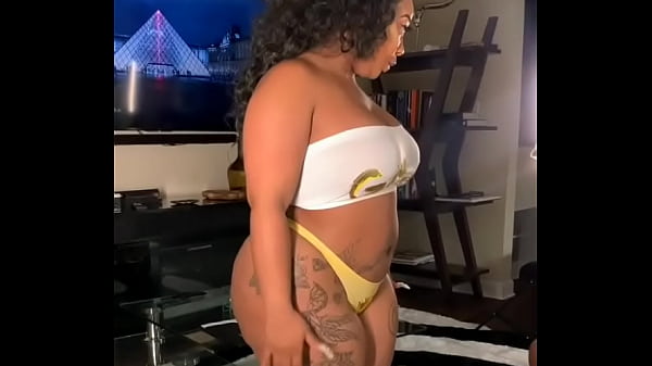 Thick model twerking at work