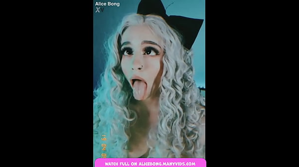 AliceBong alone at home Teen pussy  