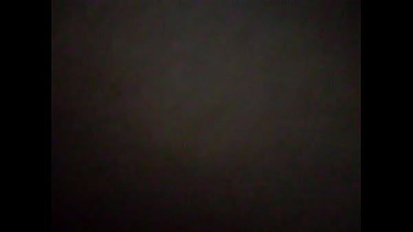 dando buceta de lado  