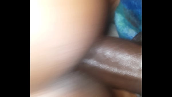 Hit that pussy Vic wet pussy!!!  