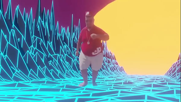 Gord&atilde;o das tetas balan&ccedil;a com a menina balan&ccedil;a dan&ccedil;arina competem 