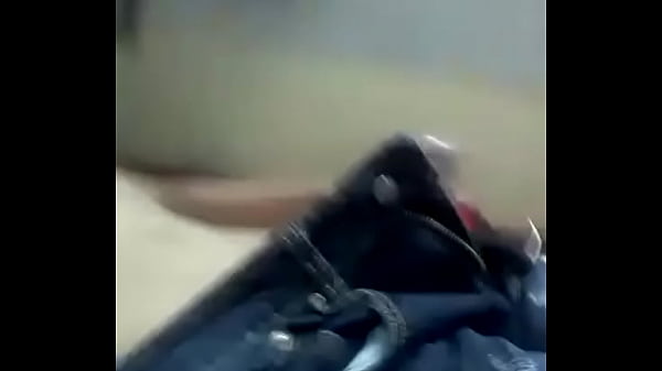 Thich show nhưng đ&eacute;o phải gay nh&eacute; =))