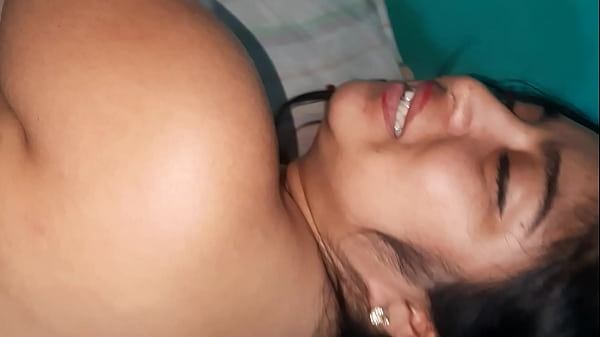 Putiesposa hotwife con macho de planta