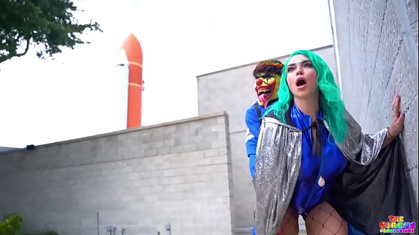 Gibby the clown fucks Mandimayxxx  at the famous Kennedy space center  