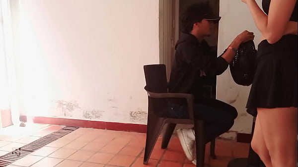 bueno amiguita se lo deje como nuevo como arreglamos, follamos? parte 1  