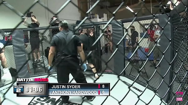 Upon achieving victory in the ring, Justin may choose to engage in sexual intercourse with the brunette Charlie as a kind of recompense