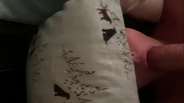 She can't deepthroat