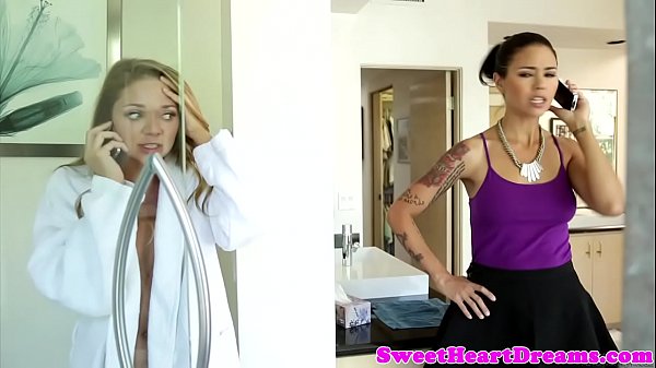 Tattooed lesbian amateur fingering babe