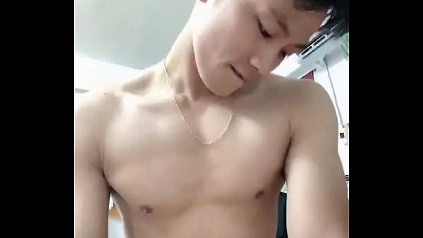 Top of me with a big rope  