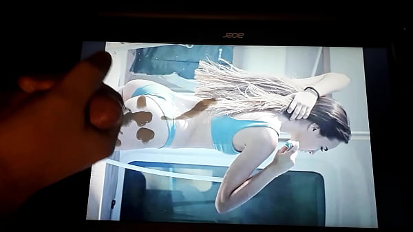 Corrida en el culo para Aitana Oca&ntilde;a 