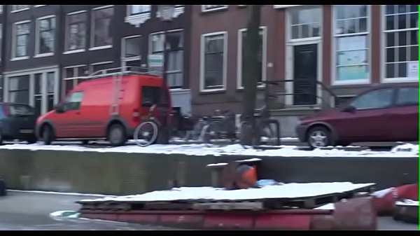 Tiny tit babe rides a large 10-pounder  