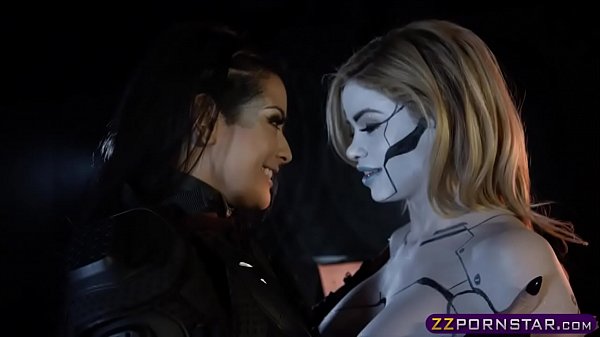 Power Ranger chick seduce a hot robotic humanoids pussy