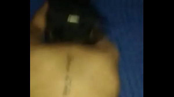 Le encanta que le den de cuatro