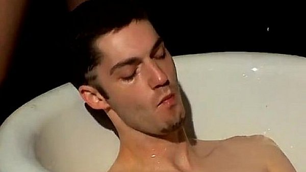 Hardcore gay muscle sex video clips Frat Piss: Kaleb Scott! 