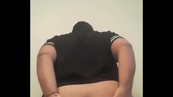 Um pouco da minha bunda pra vcs se deliciarem.