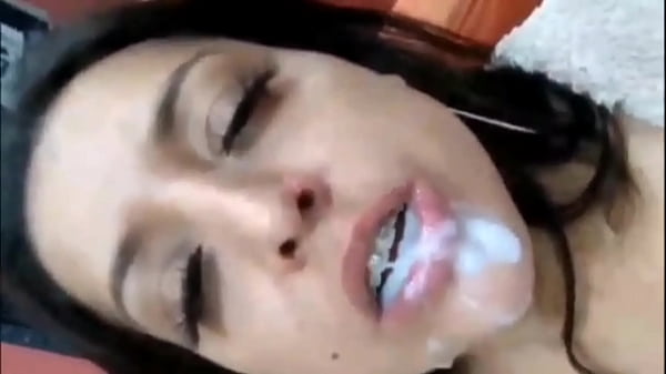 Barbie fit, Alem&atilde;o tatuador  