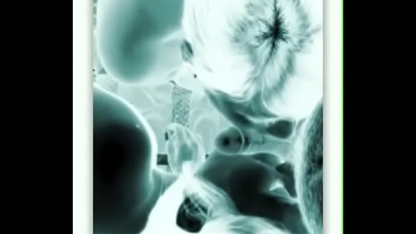 Mi esposa y una amiga compartiendo mi pene / wife and friend sharing my cock