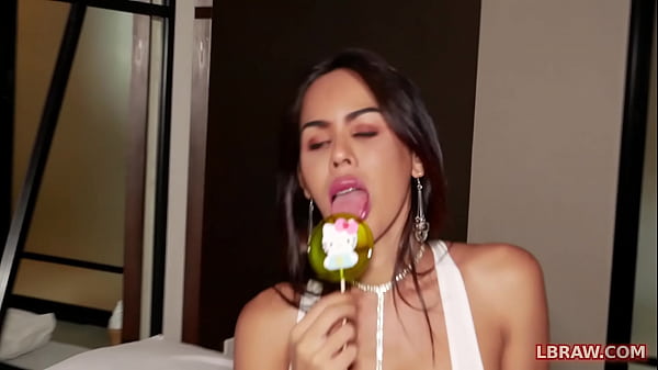 Thai TS licks her candy and gets ready to get ass fucked