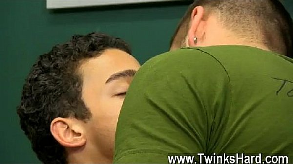 Gay porn Dustin Cooper wants to give older fellows a try and he