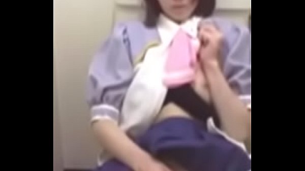 Amateur Girl Masturbating Pussy 