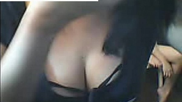 filipino girl venus showing her big, juicy boobs in a open cyber cafe..