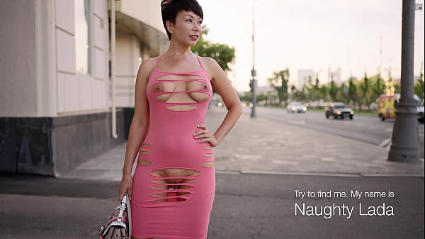 Naughty Lada tore her dress to ensure that nothing would be hidden from the eyes of passersby.