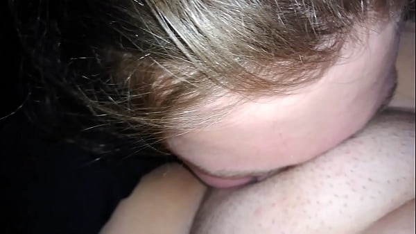 White girl gets pussy ate